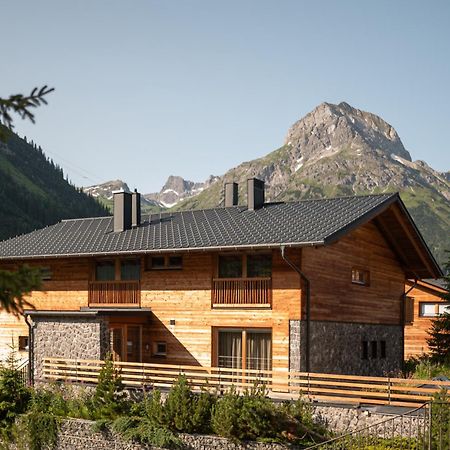 The Falcon Lech am Arlberg Bagian luar foto